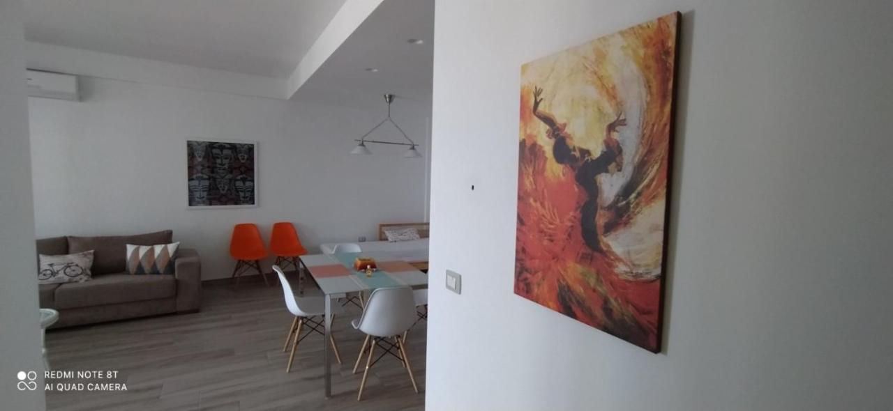Matthews Beach House Vlorë Extérieur photo