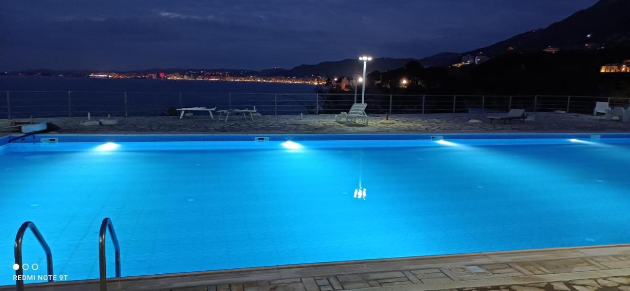 Matthews Beach House Vlorë Extérieur photo