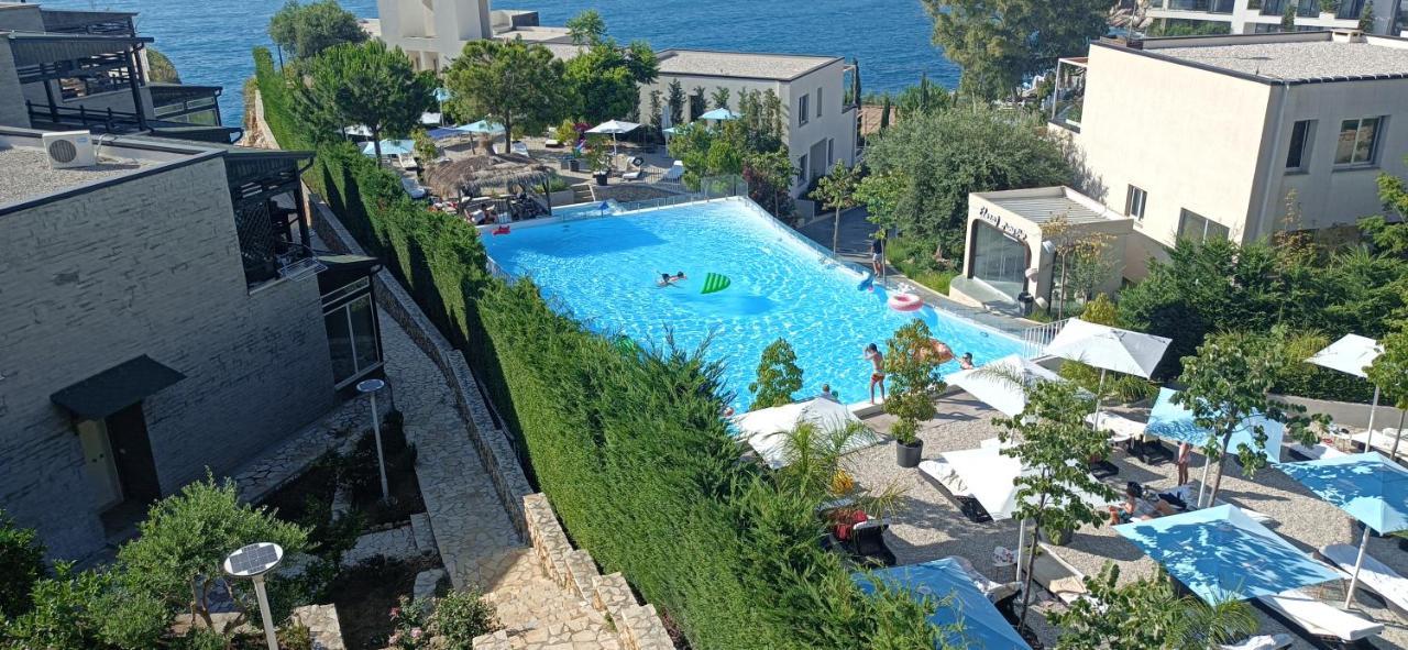 Matthews Beach House Vlorë Extérieur photo